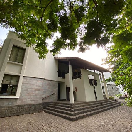 Silent Hills Resort Manor Bagian luar foto
