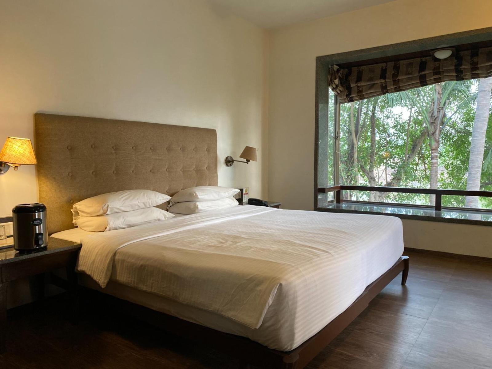 Silent Hills Resort Manor Bagian luar foto